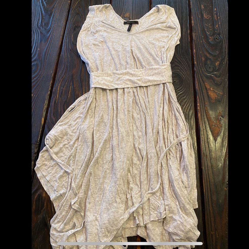 BCBG Maxazaria flowy summer midi-dress